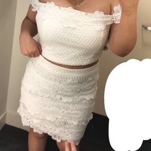 White beachy vide dress